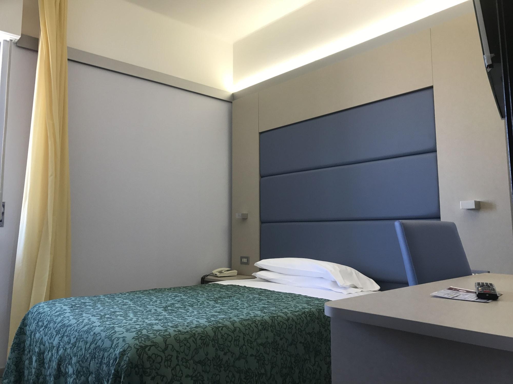 Hotel Elisabeth Due ฟาโน ภายนอก รูปภาพ