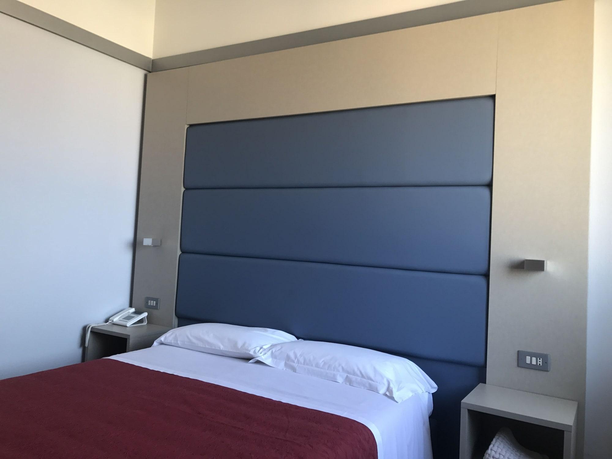 Hotel Elisabeth Due ฟาโน ภายนอก รูปภาพ